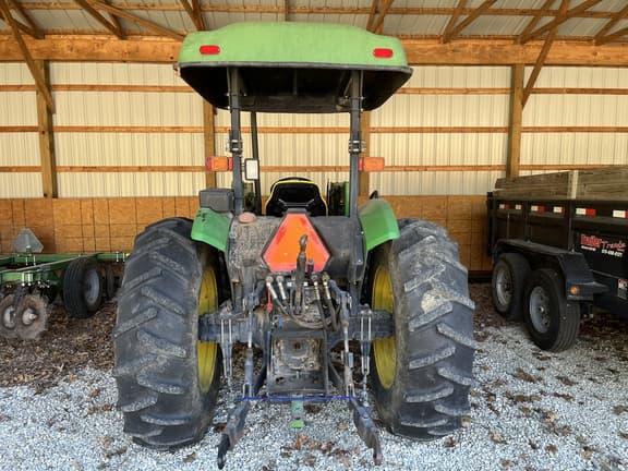 Image of John Deere 5310 equipment image 4