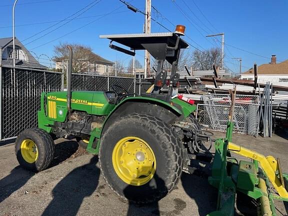 Image of John Deere 5310 equipment image 1