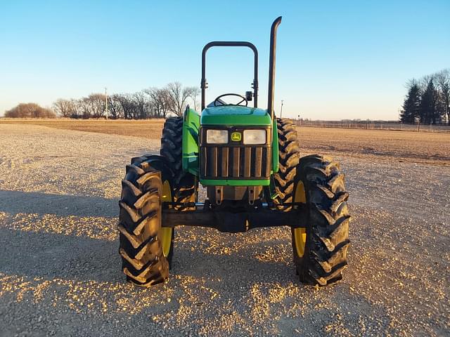 Image of John Deere 5310 equipment image 1