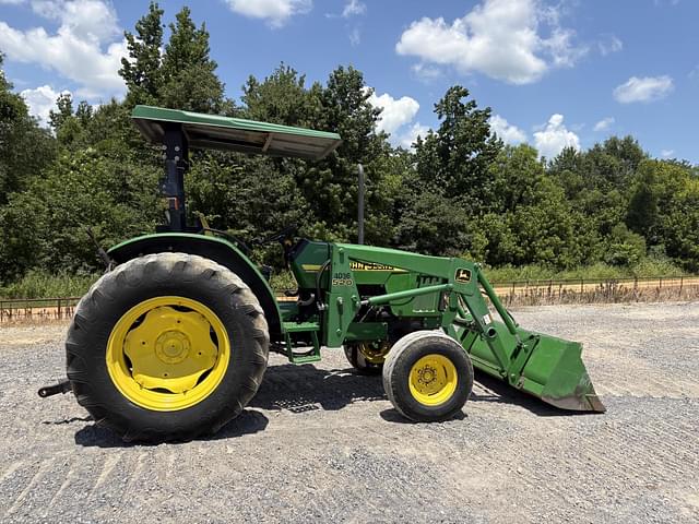 Image of John Deere 5310 equipment image 2