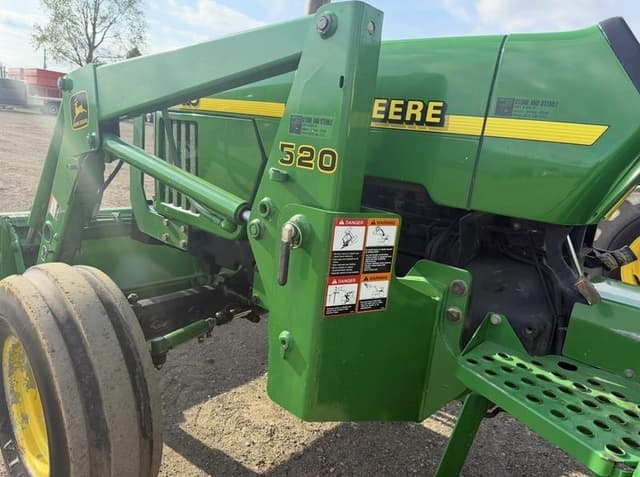 Image of John Deere 5410 equipment image 4