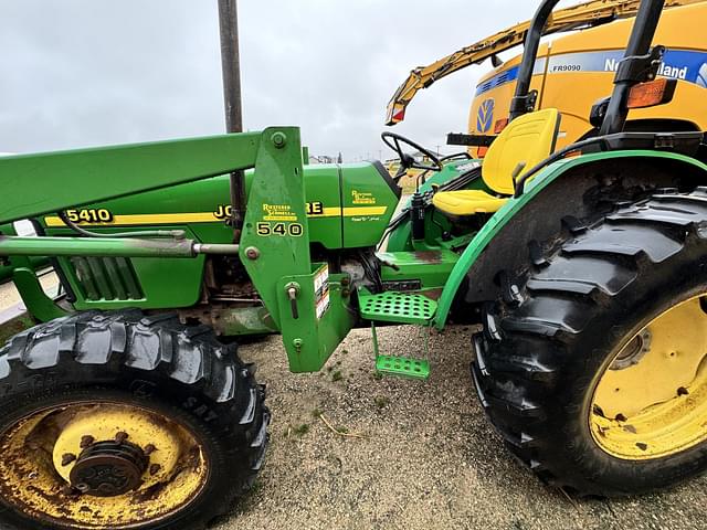 Image of John Deere 5410 equipment image 1