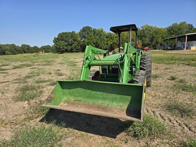 Image of John Deere 5410 equipment image 2