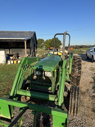 Image of John Deere 5410 equipment image 3