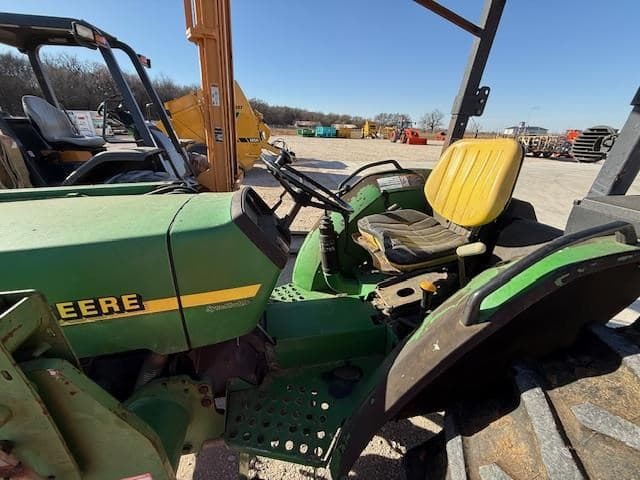 Image of John Deere 5410 equipment image 1