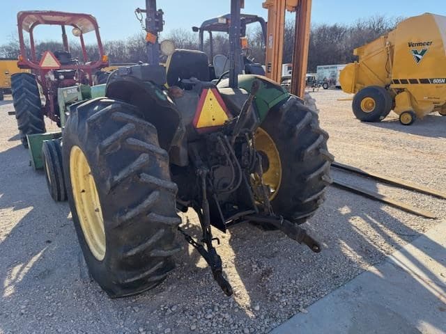 Image of John Deere 5410 equipment image 4