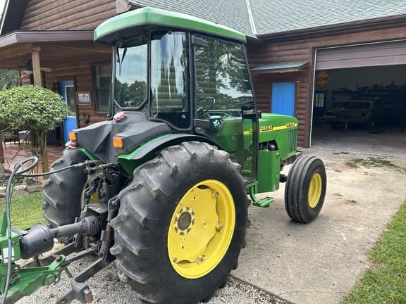 Image of John Deere 5510 equipment image 3