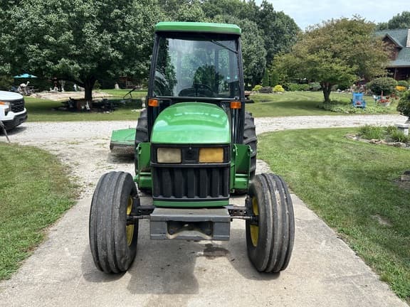 Image of John Deere 5510 equipment image 1