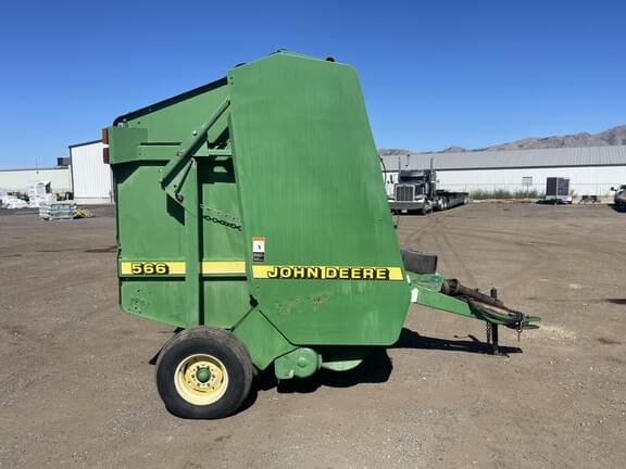 Image of John Deere 566 equipment image 3