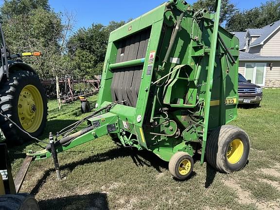 Image of John Deere 566 equipment image 1