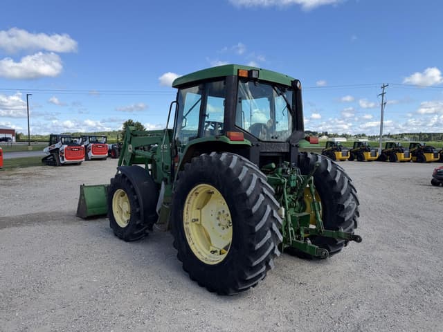 Image of John Deere 6110 equipment image 2