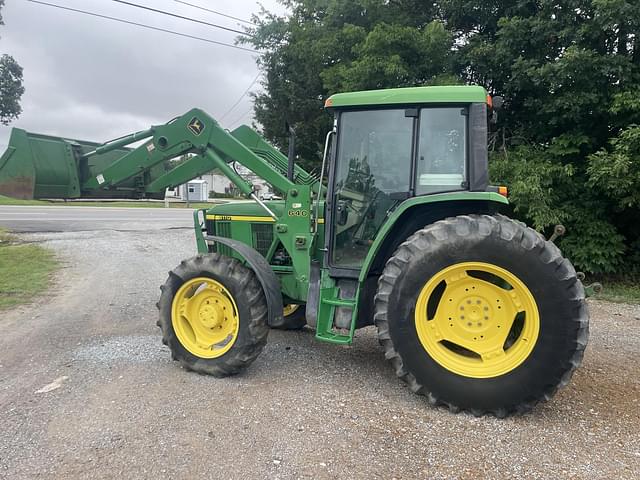 Image of John Deere 6110 equipment image 2