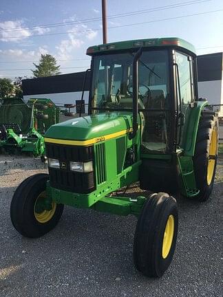 Image of John Deere 6210 equipment image 1