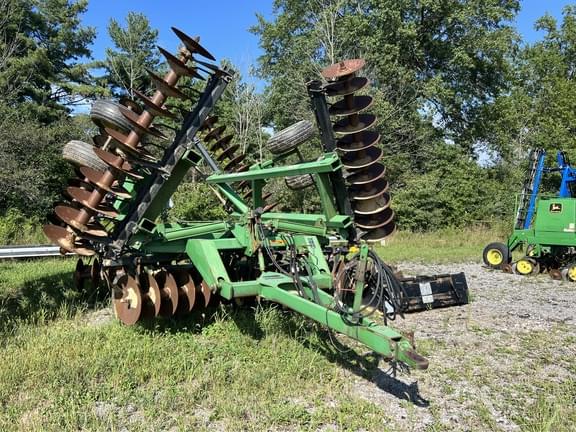 Image of John Deere 630 Primary image