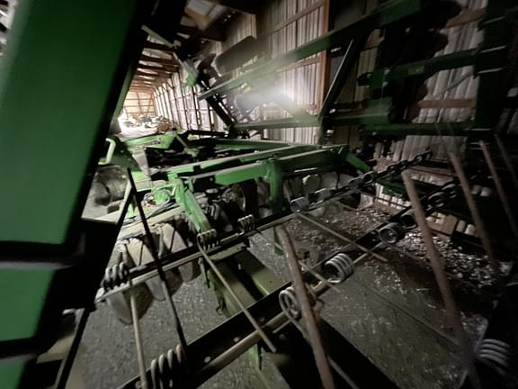 Image of John Deere 630 Image 1