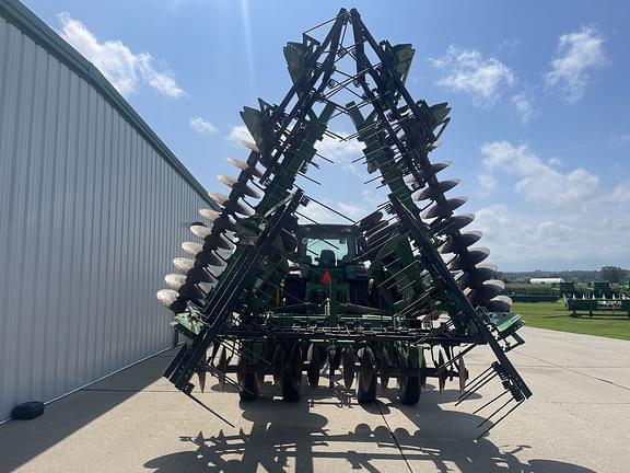 Image of John Deere 630 equipment image 2