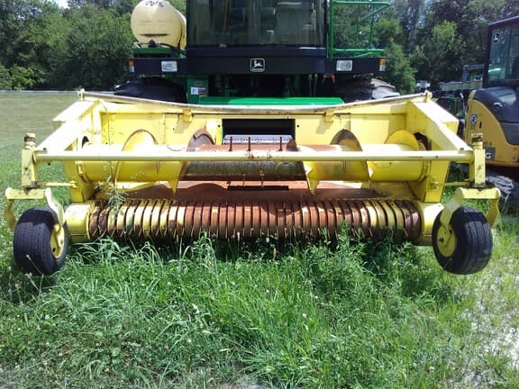 Image of John Deere 630A equipment image 2