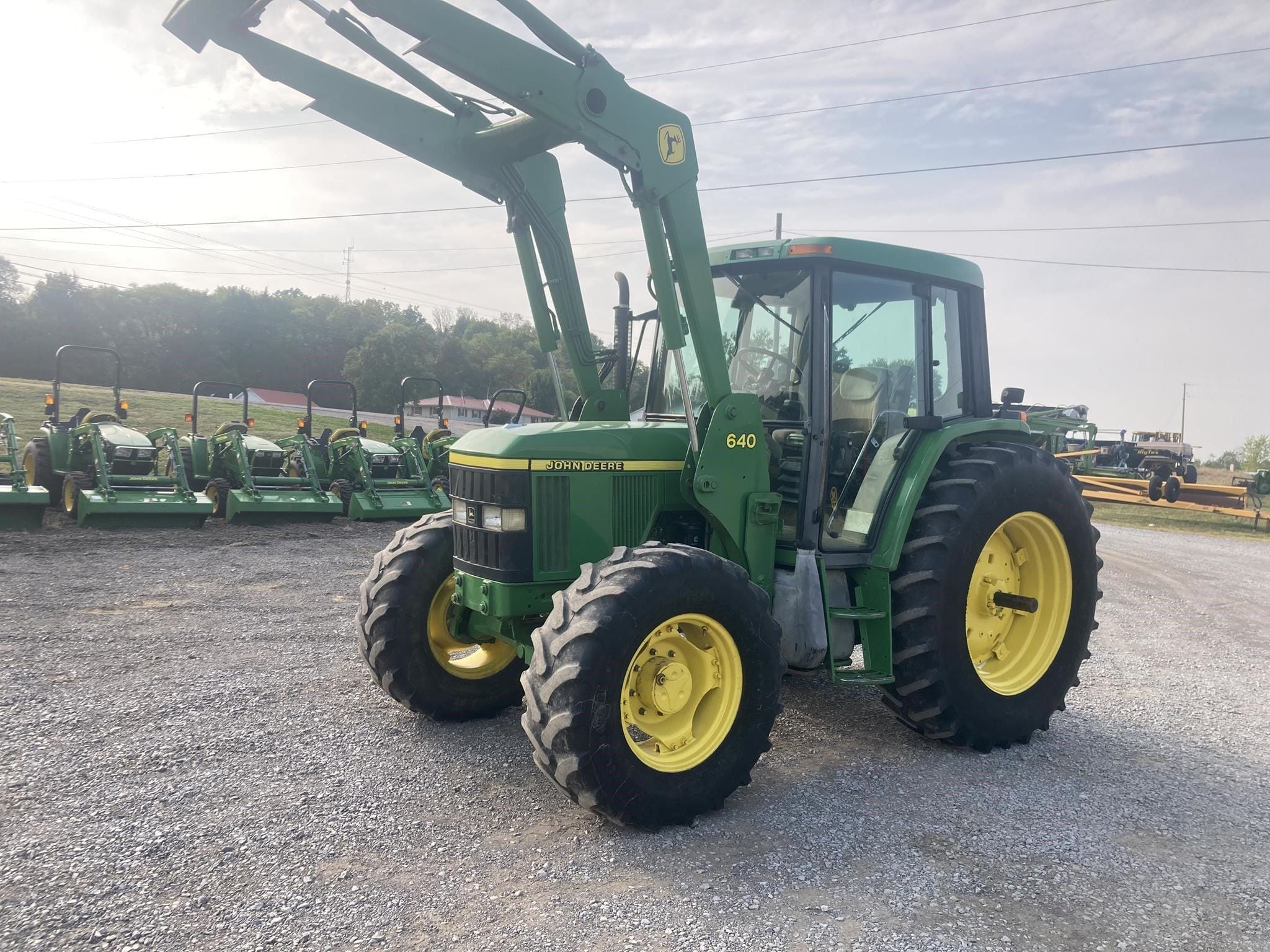 1998 John Deere 6410 Equipment Image0