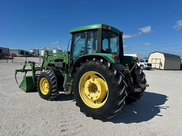 Image of John Deere 6410 equipment image 2