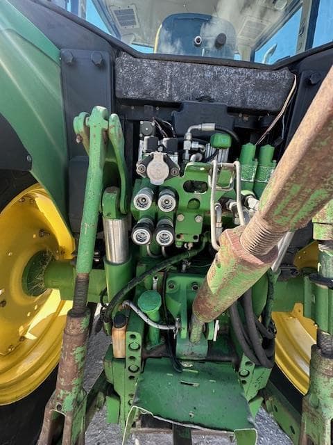 Image of John Deere 6410 equipment image 4