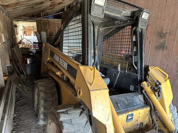 1998 John Deere 6675 Equipment Image0