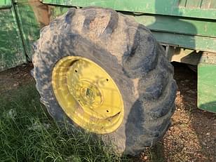 Main image John Deere 6850 1