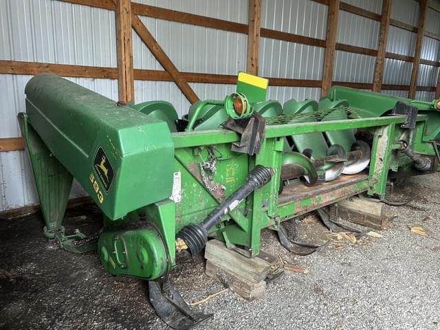Image of John Deere 693 equipment image 1