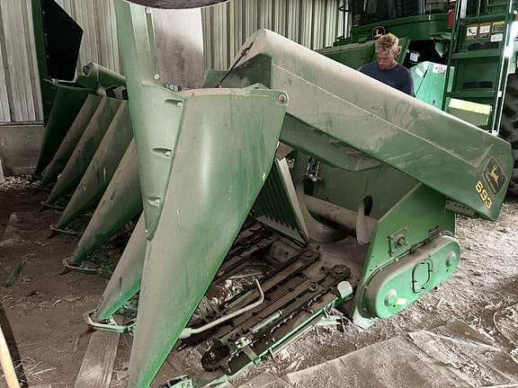 Image of John Deere 693 equipment image 3