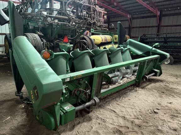 Image of John Deere 693 equipment image 4