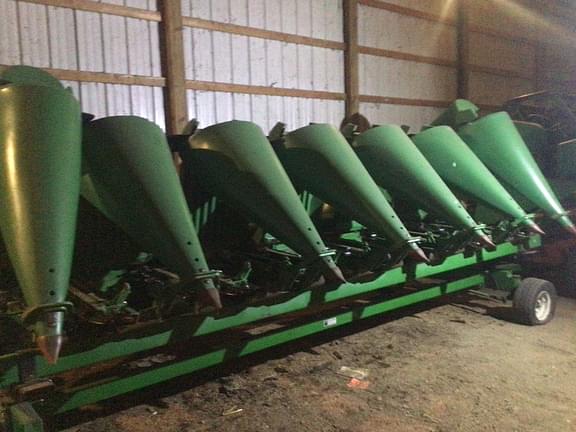 Image of John Deere 693 equipment image 4