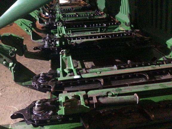 Image of John Deere 693 equipment image 3