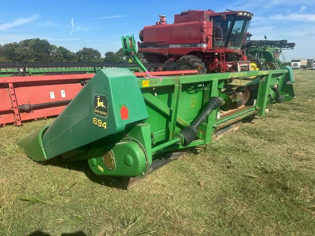 Image of John Deere 694 equipment image 1