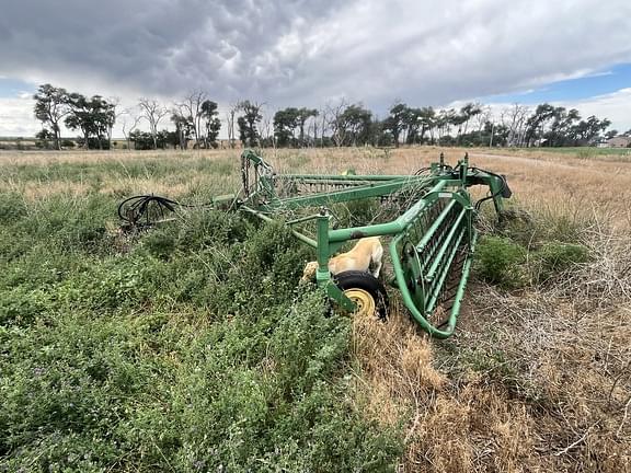 Image of John Deere 705 Primary image