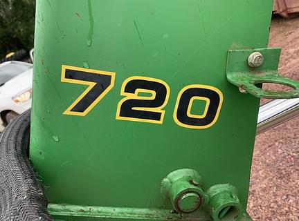 Image of John Deere 720 equipment image 4