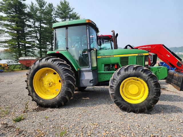 Image of John Deere 7210 equipment image 3