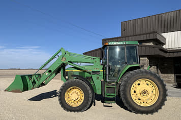 Main image John Deere 7210