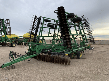Main image John Deere 726