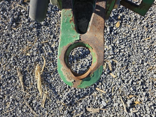 Image of John Deere 726 equipment image 3