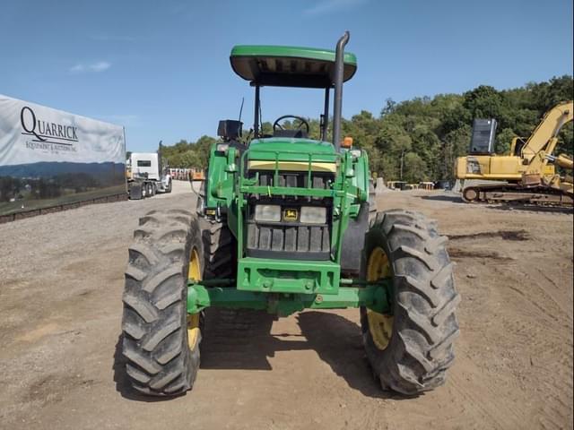 Image of John Deere 7405 equipment image 1