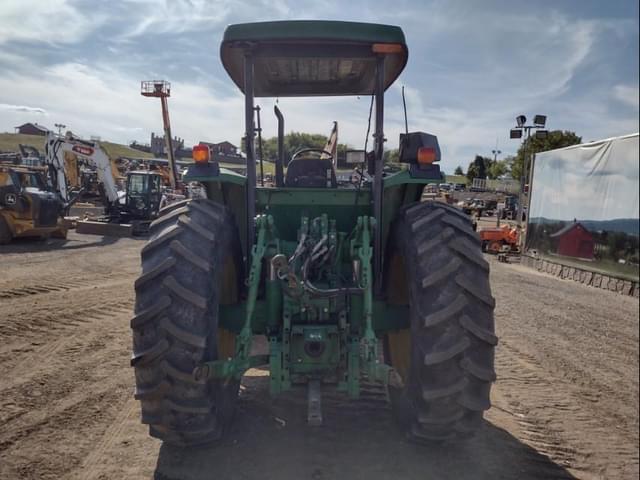 Image of John Deere 7405 equipment image 3