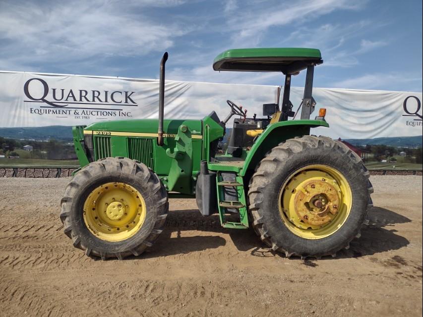 Image of John Deere 7405 Primary image