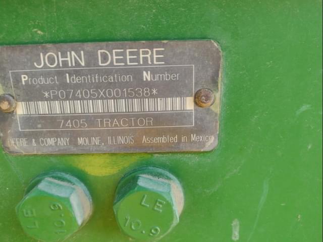 Image of John Deere 7405 equipment image 4