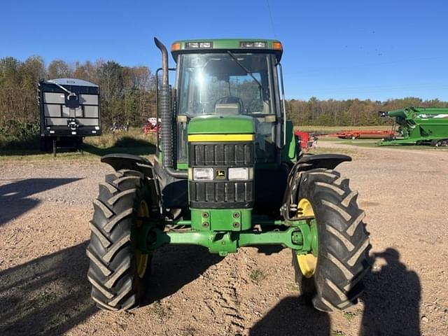 Image of John Deere 7410 equipment image 1