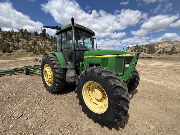 Image of John Deere 7410 equipment image 1