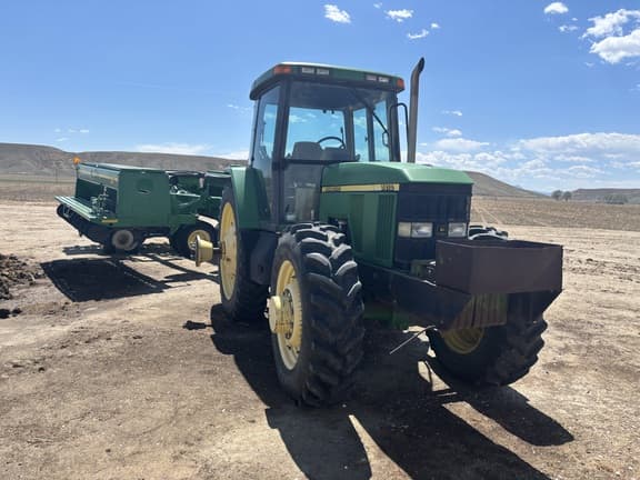Image of John Deere 7410 equipment image 2