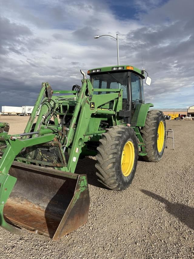 Image of John Deere 7410 equipment image 2