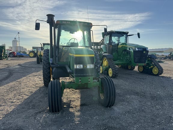 1998 John Deere 7410 Equipment Image0