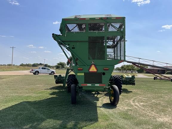 Image of John Deere 7455 equipment image 3