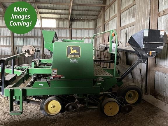 Image of John Deere 750 Primary Image