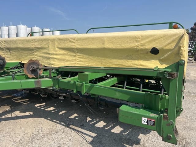 Image of John Deere 750 equipment image 1
